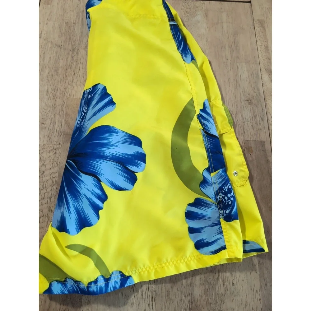 Mens Ingear Swim Yellow Floral  Blue Swim Shorts Trunks New XL Youth Small Men's
